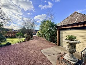 Photo 29- click for photo gallery